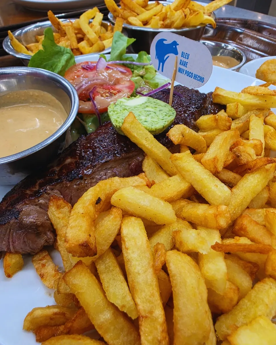 Entrecôte grillée, à la carte de la Maison Hector